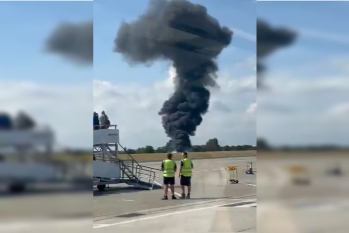 image-290 🚨 [VÍDEO] Avião de pequeno porte cai em aeroporto de Londres e provoca pânico; coluna de fumaça assusta moradores