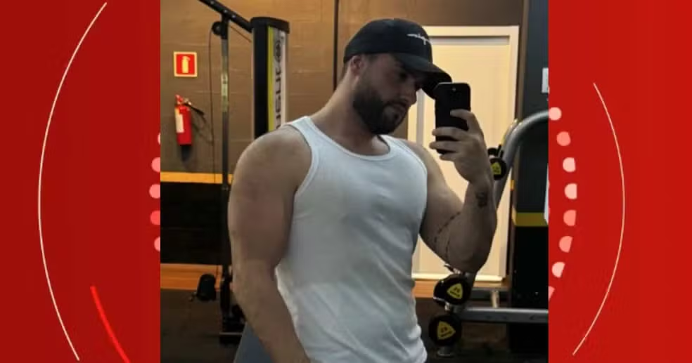 image-294 🎥 Jovem quebra as duas pernas ao usar aparelho de agachamento em academia no Paraná: “Poderia acontecer com qualquer um”