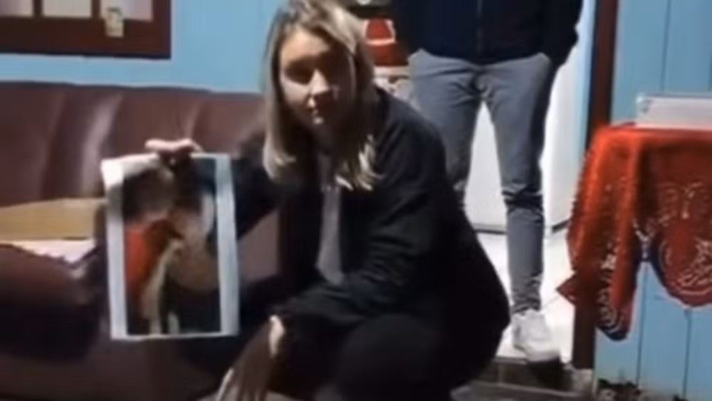 image-306-1024x576 💥 [VÍDEO BOMBÁSTICO] Mulher arma "chá revelação" para expor traições do marido e deixa família em choque: “Qual filho é com a amante?” 😱💣