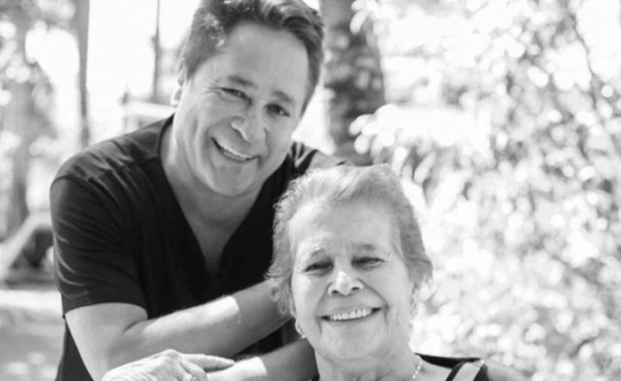 image-27 Morre Carmem Costa, mãe do cantor Leonardo, aos 85 anos…Ver mais