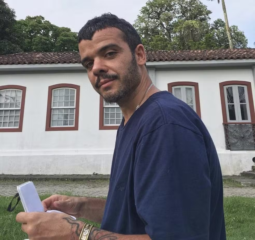 image-7 Ex-ator mirim é morto a tiros dentro de carro em destino turístico da Bahia