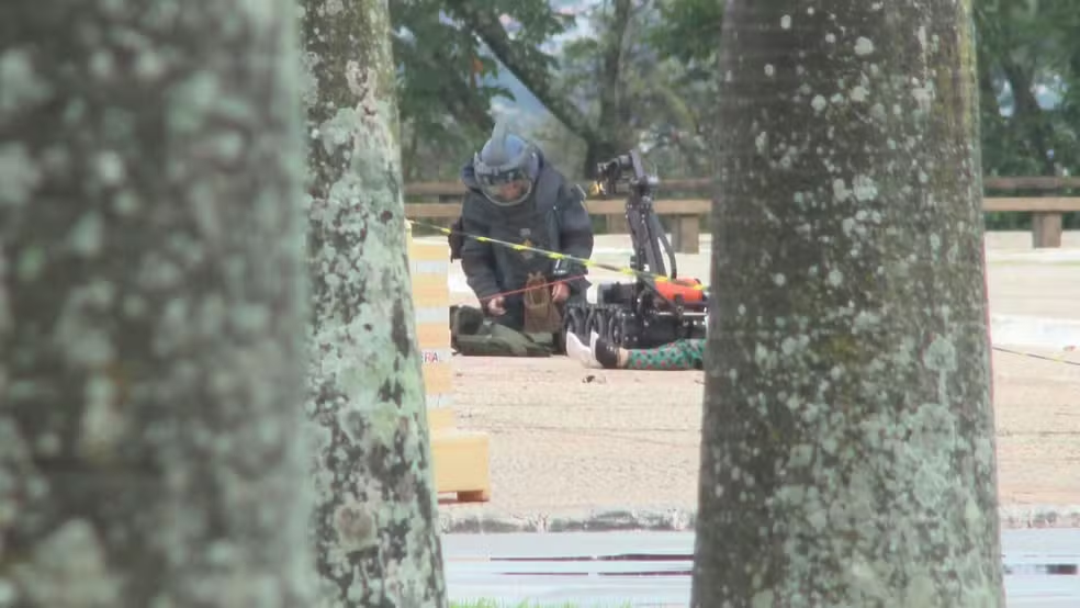 image-40 Explosões perto do STF: o que se sabe e o que falta esclarecer