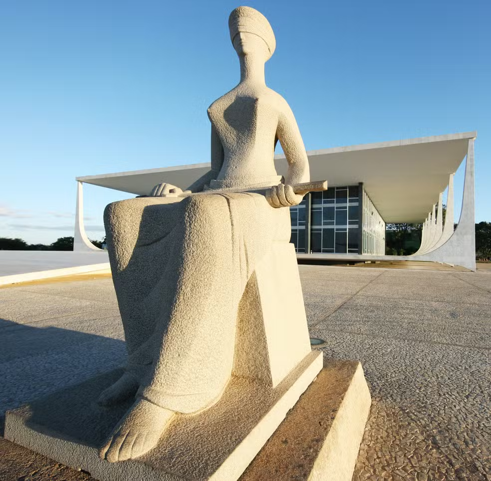 image-49 Estátua da Justiça: conheça a obra de Alfredo Ceschiatti que foi alvo do autor de atentado em Brasília