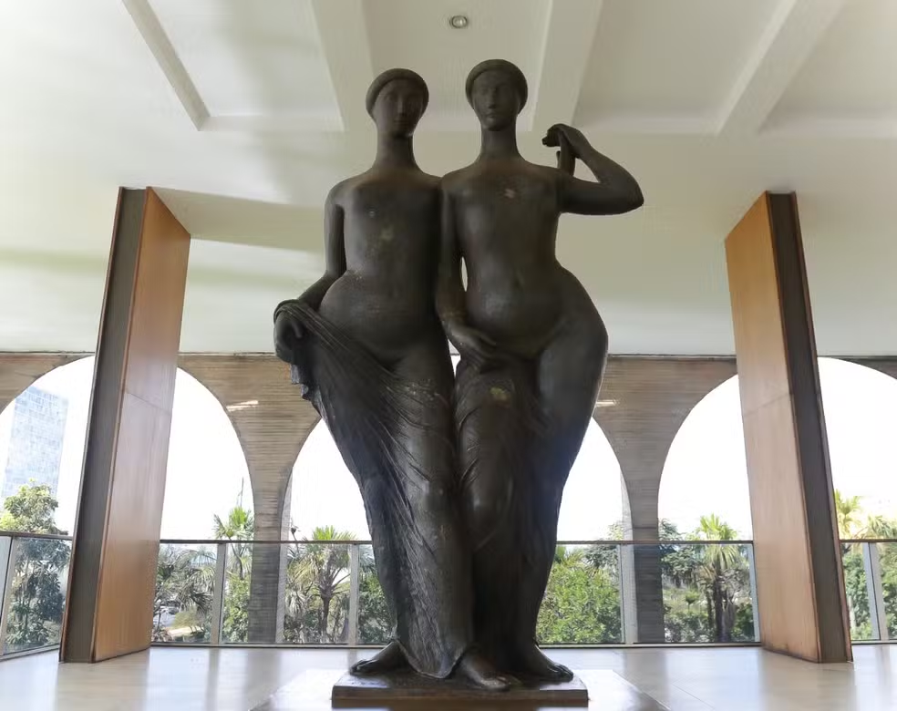 image-57 Estátua da Justiça: conheça a obra de Alfredo Ceschiatti que foi alvo do autor de atentado em Brasília