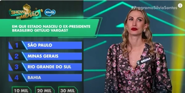 image-106 Universitário dá aula no Show do Milhão ao ajudar participante e recebe elogios de Patrícia Abravanel