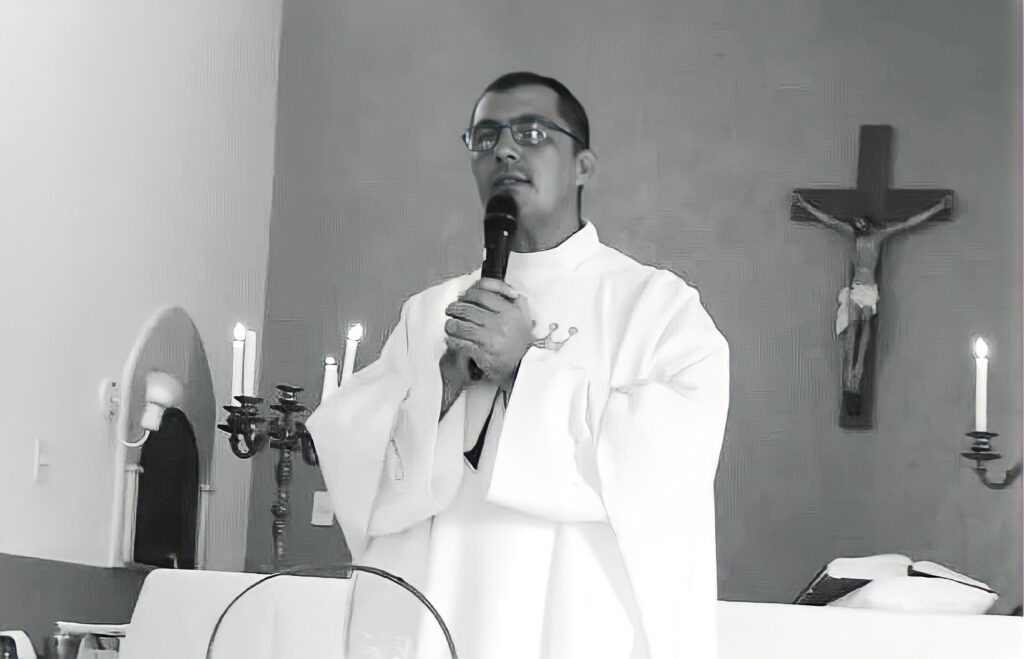image-32 Padre Marcelo é encontrado sem vida em sítio e caso repleto de mistério intriga a polícia…Ver mais