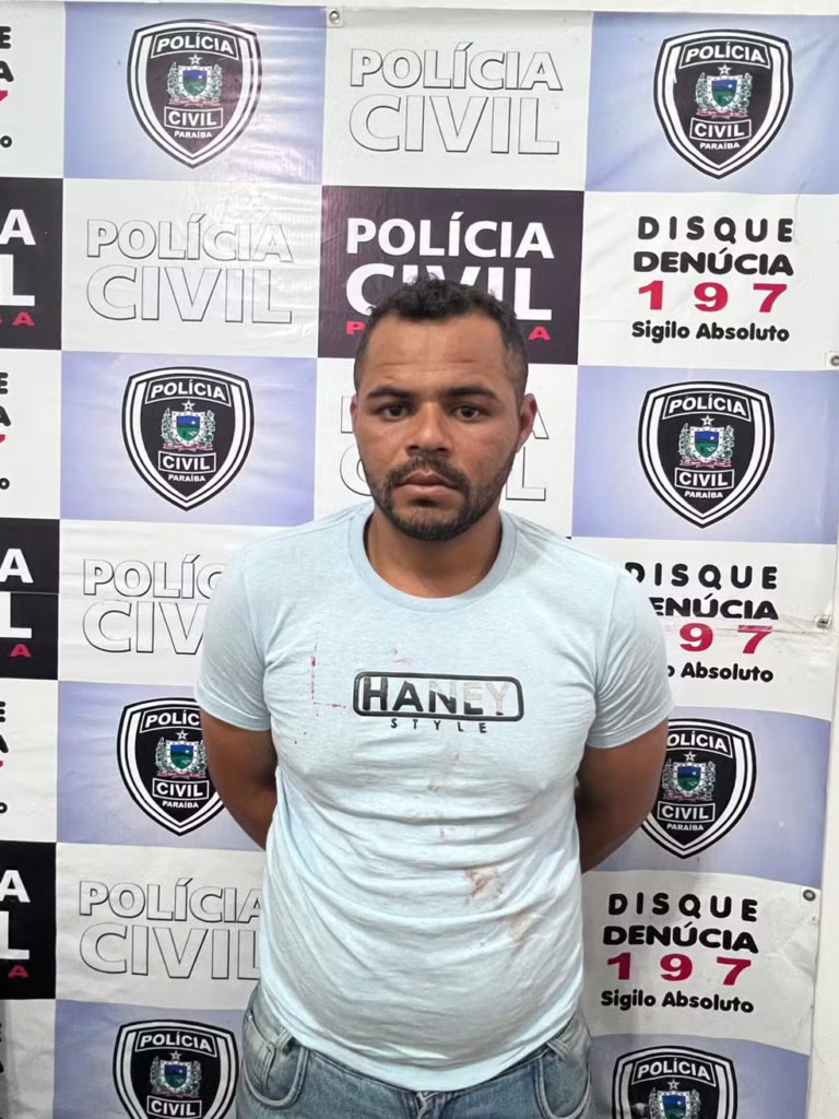 image-65-768x1024 Cantor que recebeu em palco suspeito de matar ex-namorada revela tristeza após feminicídio: ‘Chocado e sem dormir’