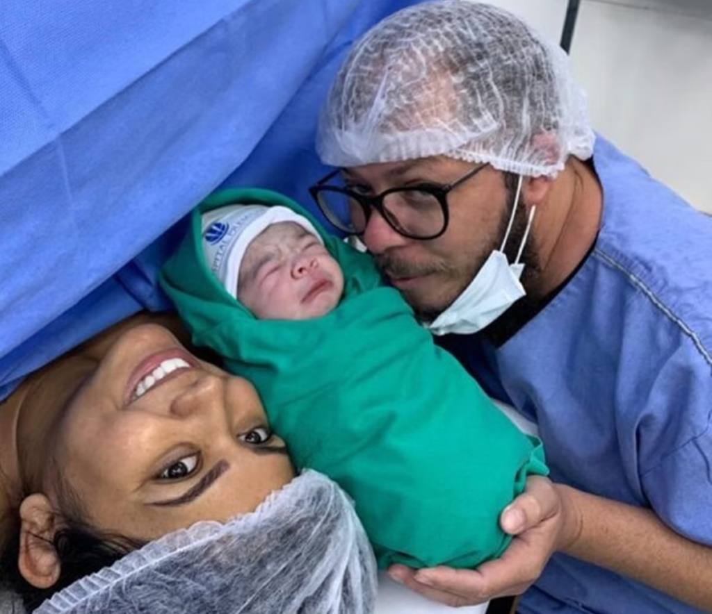 image-196-1024x884 💥 "R$ 100 mil pela vida de uma bebê: Web se revolta ao lembrar que cantor pagou cirurgia da sobrinha de Dona Ruth enquanto ela embolsava indenização"