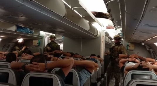 image-216 💣 Pânico nos Céus! Voo da Azul Faz Pouso de Emergência em Brasília Após Ameaça de Bomba – Passageiros Interrogados Pela PF!