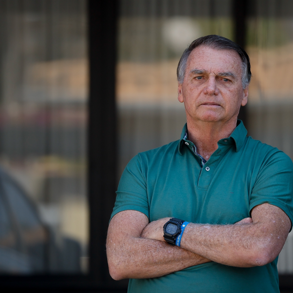 image-334-1024x1024 Bolsonaro é condenado a 27 anos de prisão e perde direitos políticos até 2062